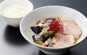 2023秋_きのことチャーシュー塩ラーメン_トマトソースなし_280_180.jpg