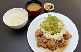 2025春_280_180_チキン南蛮.jpg