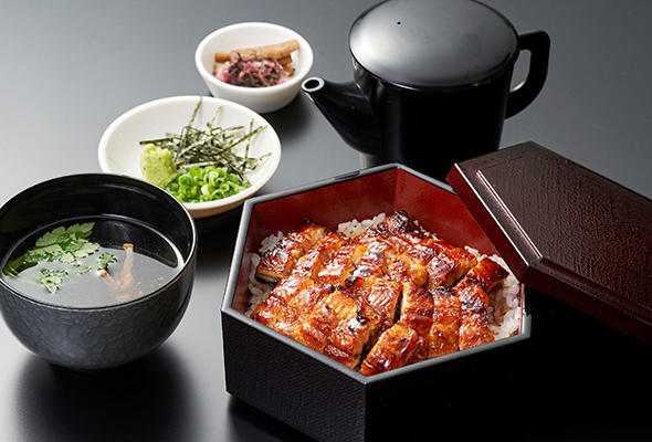 2021夏_590_400_国産鰻のまぶし丼.jpg